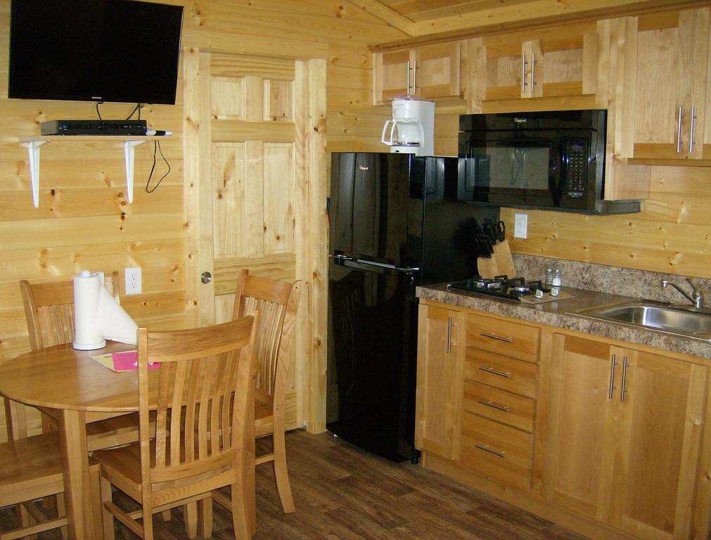 Lake Minden Camping Resort Cottage 2 Nicolaus Dış mekan fotoğraf